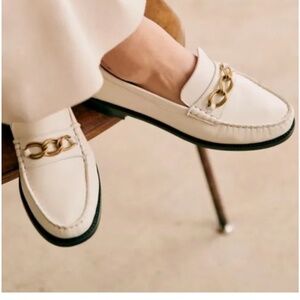 Sezane Vicky Loafers in Cream/White Leather